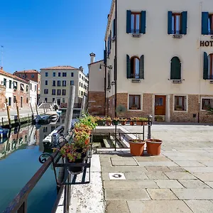 Tiziano 3* Venise